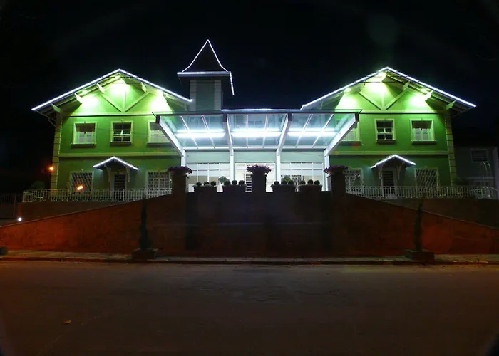 Hotel Casa São José Campos do Jordão