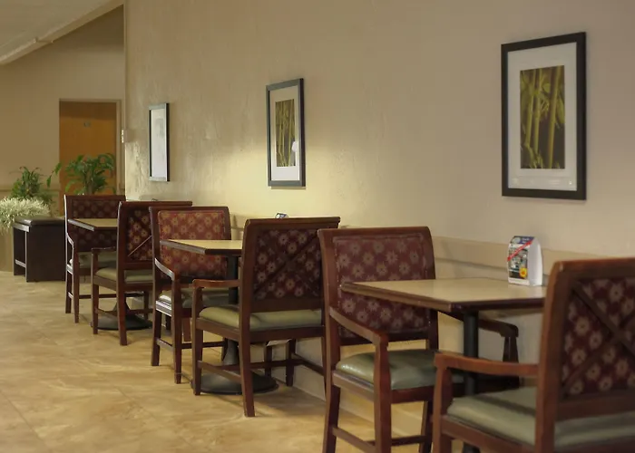 Crystal Cove Riverfront Resort Palatka