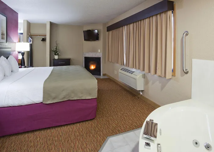Osceola Hotels