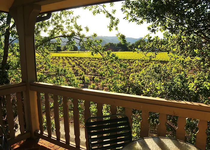 Vineyard Country Inn St. Helena