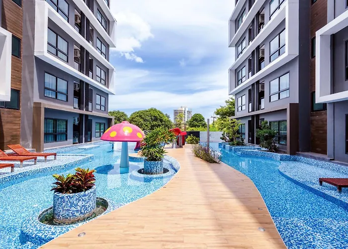 Hua Hin First-Hin Nam