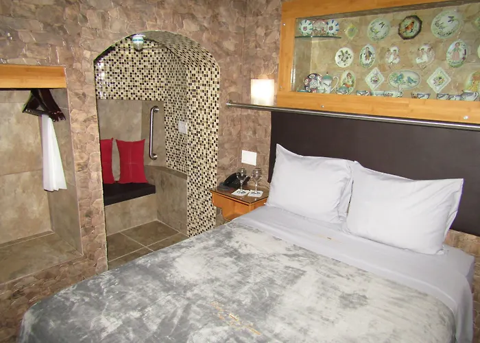 Hotel 1973