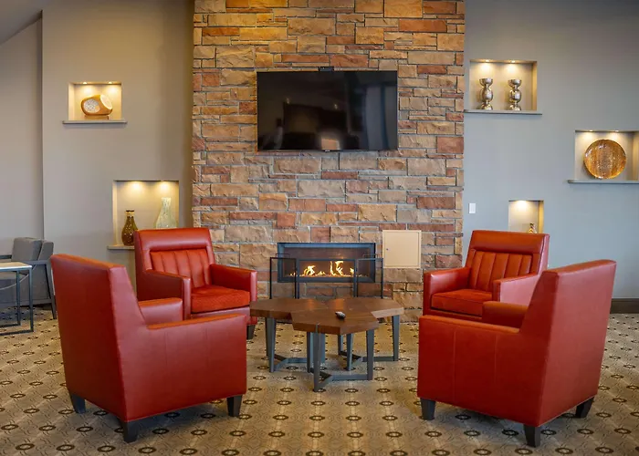 Fosston Hotels
