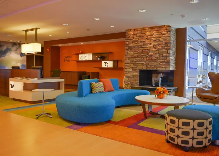 Fairfield Inn And Suites Canton South