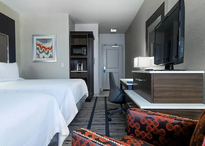 Fairfield Inn & Suites By Marriott Boston Cambridge