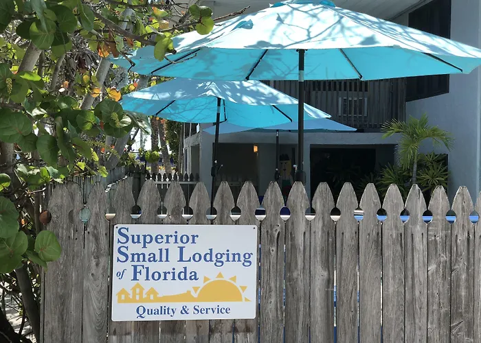 Sabal Palms Inn