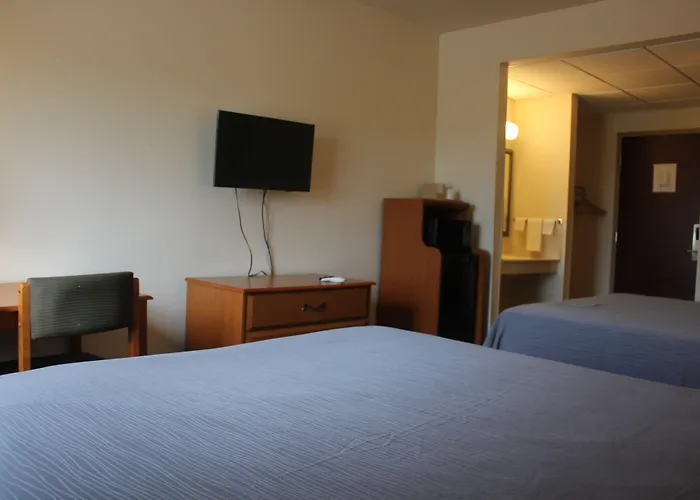 Amory Hotels