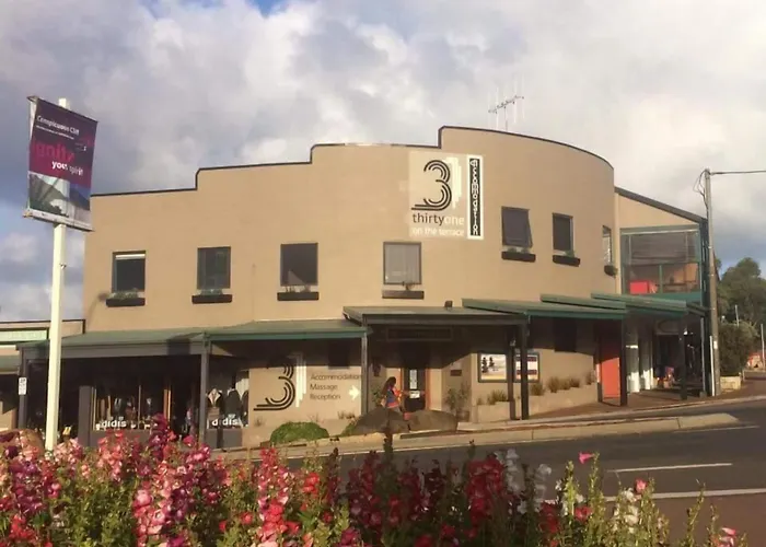 Nornalup Hotels