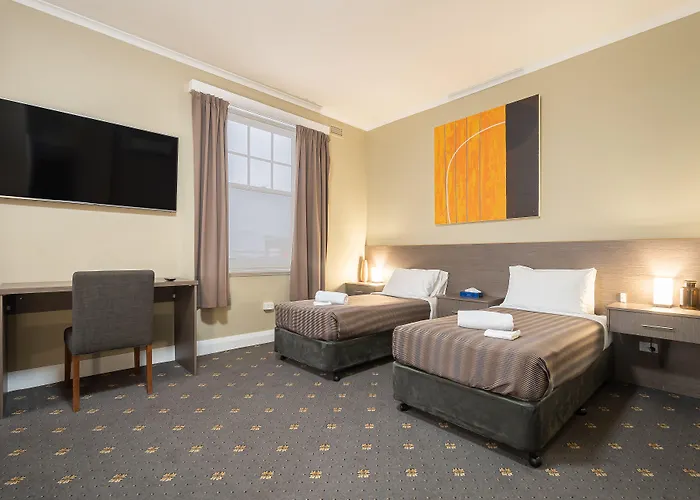 Mole Creek Hotels
