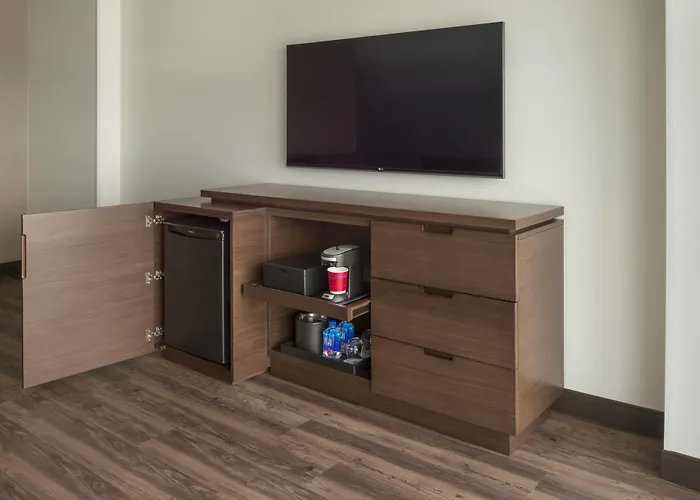 Buffalo Marriott At Lecom Harborcenter