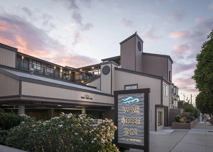 Wave Street Inn