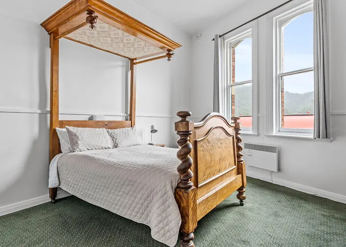Queenstown Hotels