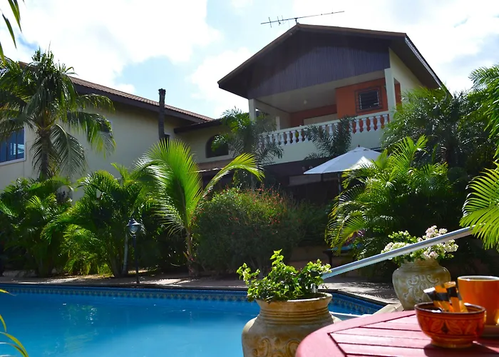 Hotels in Eagle Beach