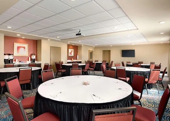 Hampton Inn And Suites Monroe