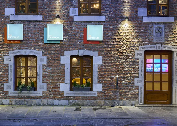 Les Tanneurs Hotel Namen
