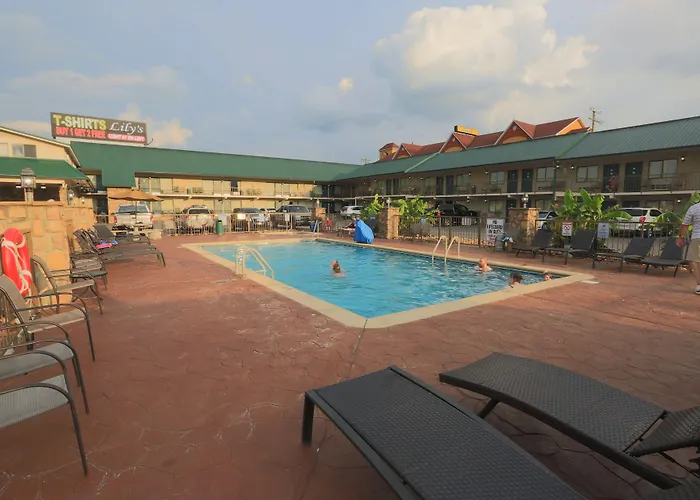 Mountain Breeze Motel Pigeon Forge