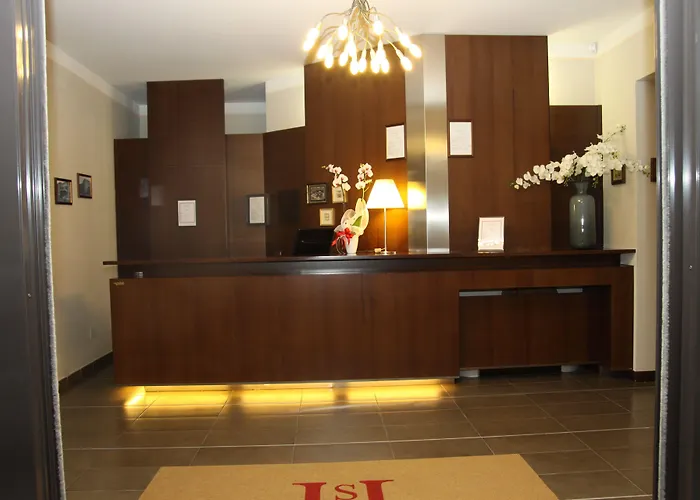 Pieve Santo Stefano Hotels