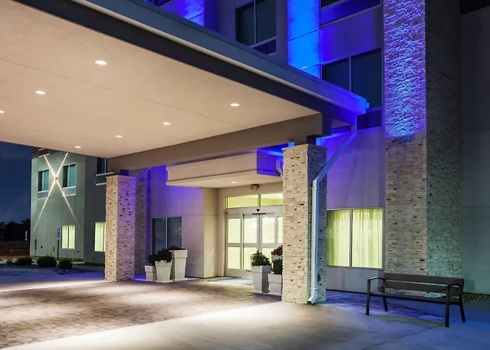 Litchfield Hotels