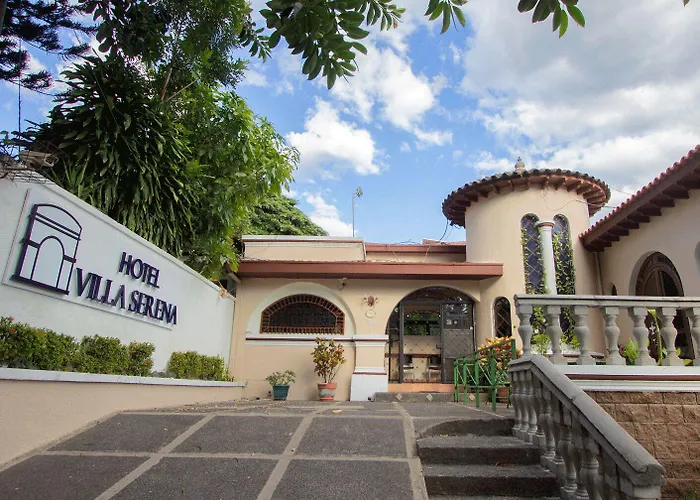 San Salvador Hotels