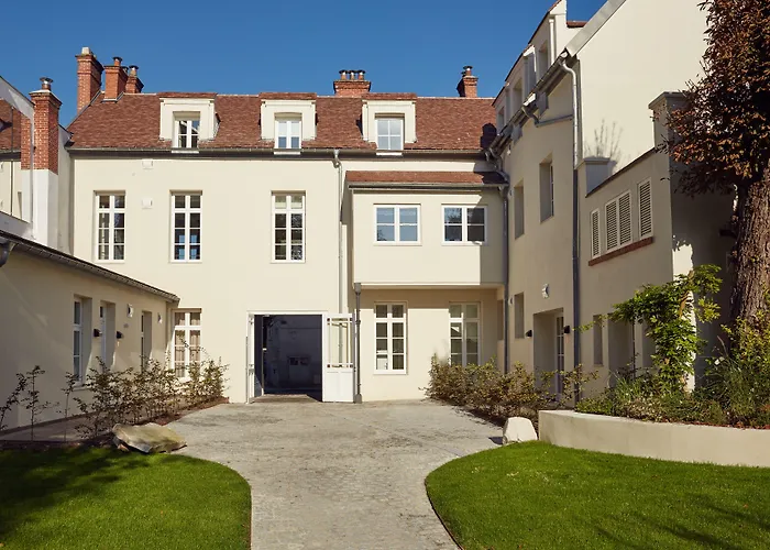 Hotel La Demeure Du Parc à Fontainebleau