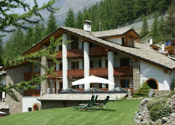 Eco Wellness Hotel Notre Maison Cogne
