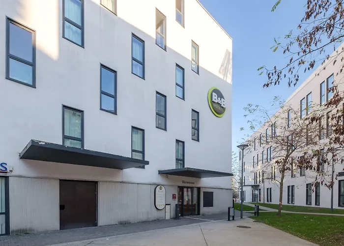B&B HOTEL Lille Tourcoing Centre