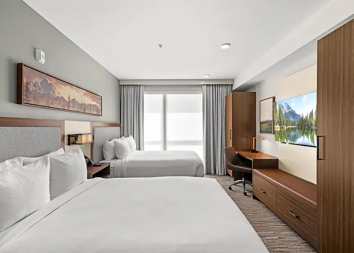 Sedro Woolley Hotels