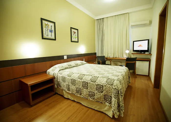 Eston Hotel - LOCALIZAÇÃO CENTRAL PRIVILEGIADA -PET FRIENDLY Chapecó