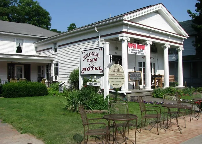 The Colonial Inn & Creamery