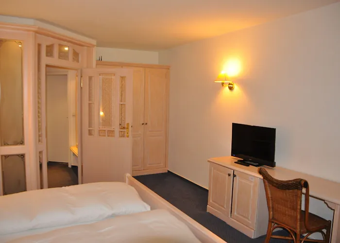 Freren Hotels