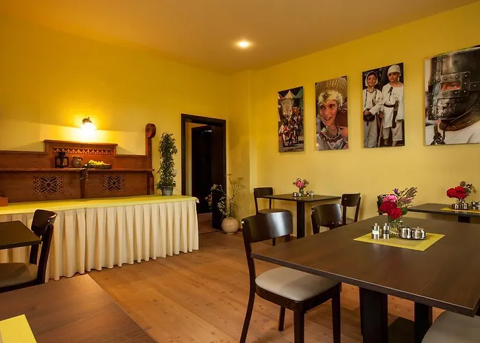 Hotels in Burg Stargard