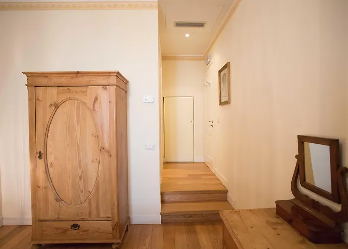 Hotel Residenza Le 6 A Trieste