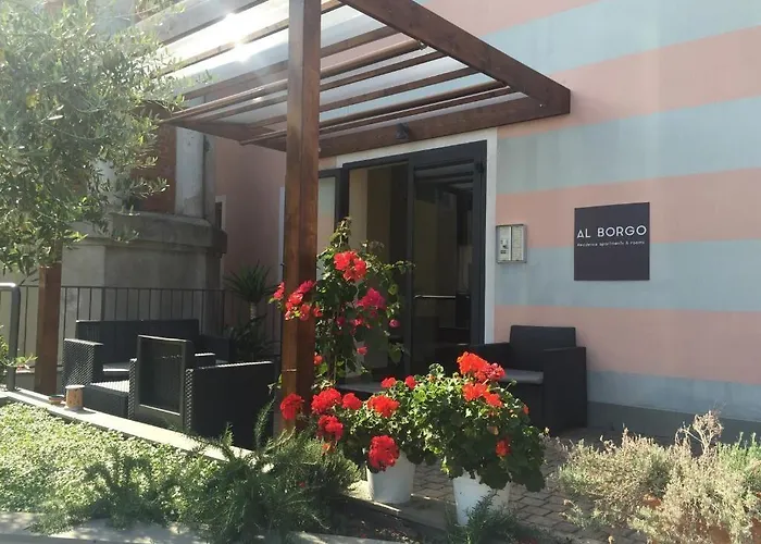 Aparthotel Al Borgo Sarzana