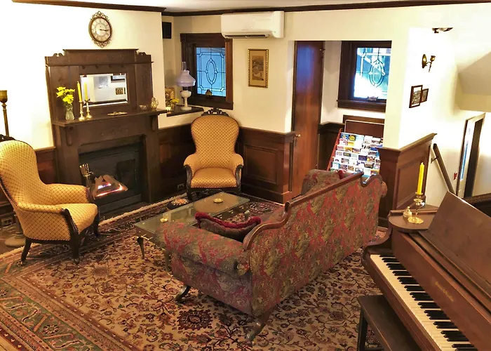 Ivy Manor Inn Village Center Bar Harbor