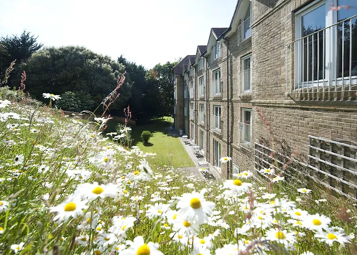 Sandown Hotels