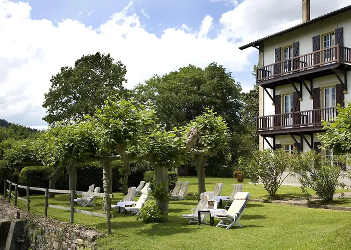 Hotel Les Jardins de Bakea à Biriatou