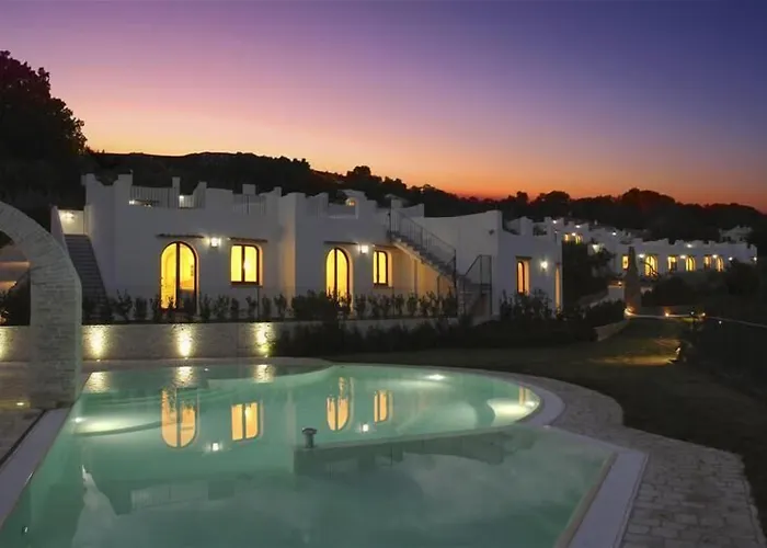 Hotel con piscina a Vasto