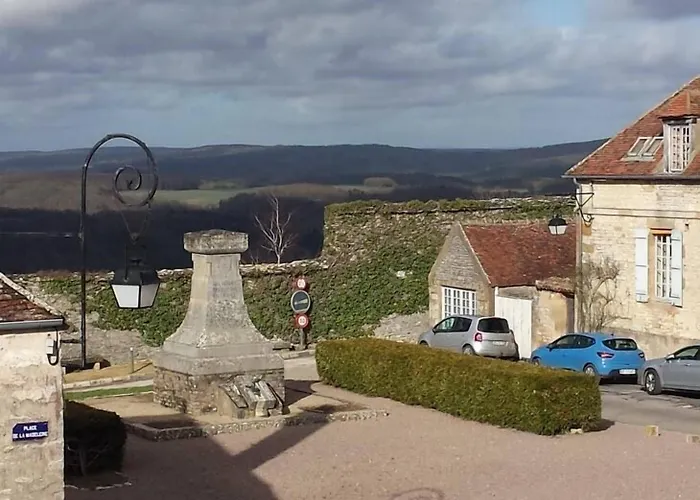 La Terrasse - Hôtel Restaurant à Vézelay