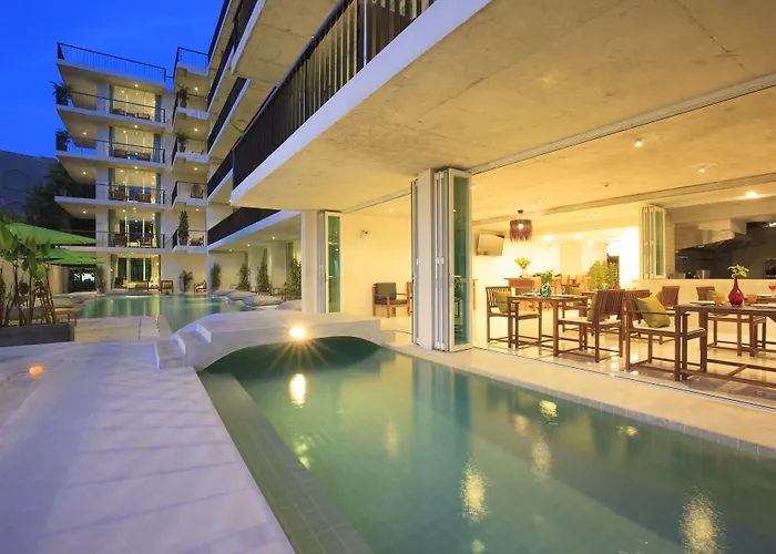 Kamala Beach Hotels