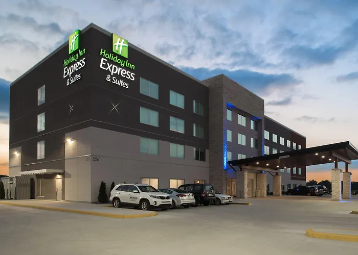 Kingdom City Hotels