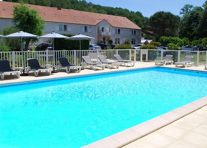 Hôtels à Eugenie-les-Bains