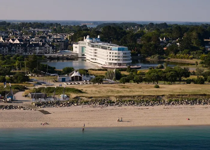 Miramar La Cigale Hotel Thalasso & Spa Arzon