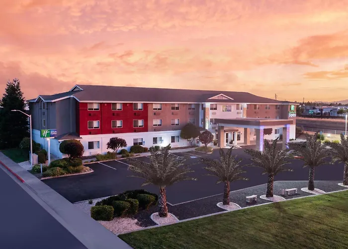 Holiday Inn Express Redding North By Ihg