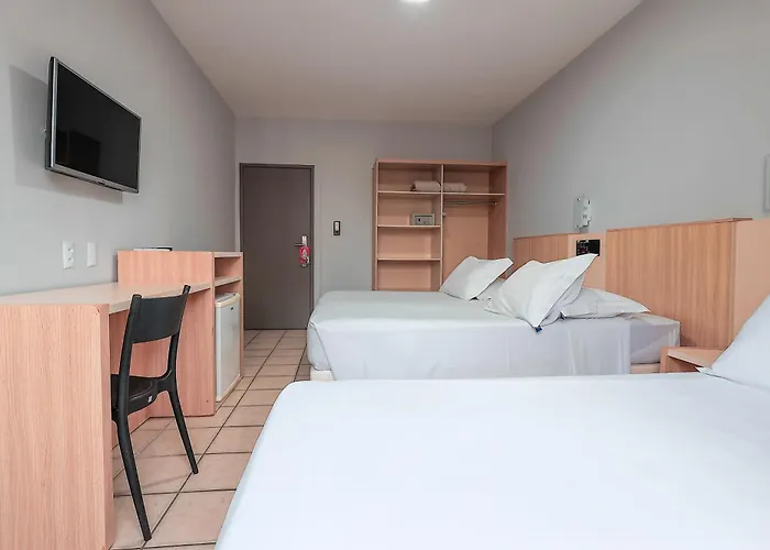 Hotel Sagres Praia Balneário Camboriú