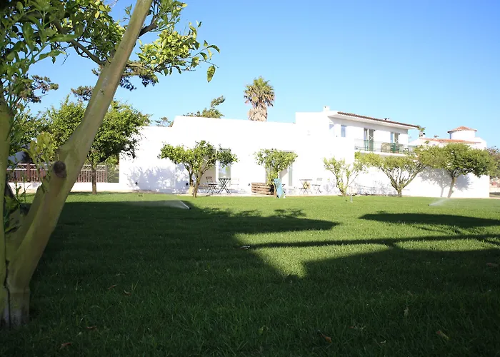Vila Louro Santa Cruz 