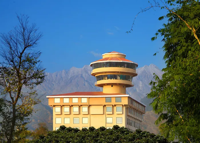 Palampur Hotels