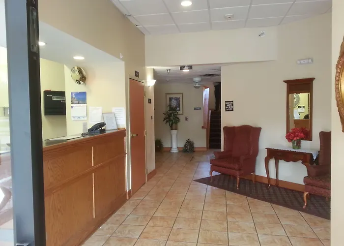 Super 8 By Wyndham Pascagoula Motel