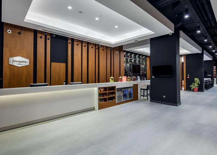 Hotels in Aliaga