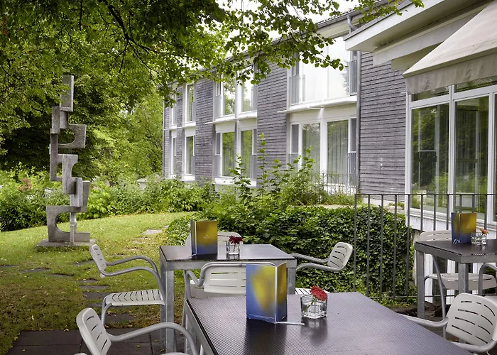 Hotels in Männedorf
