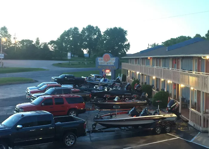 Mountain Country Motor Inn